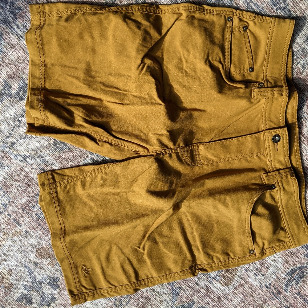 Prana Brion shorts 35x9 camel